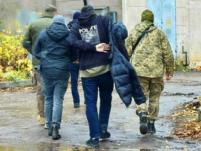 皇冠信用網怎么弄
_英国记者:在乌克兰采访时皇冠信用網怎么弄
,同事被带走“强制”入伍