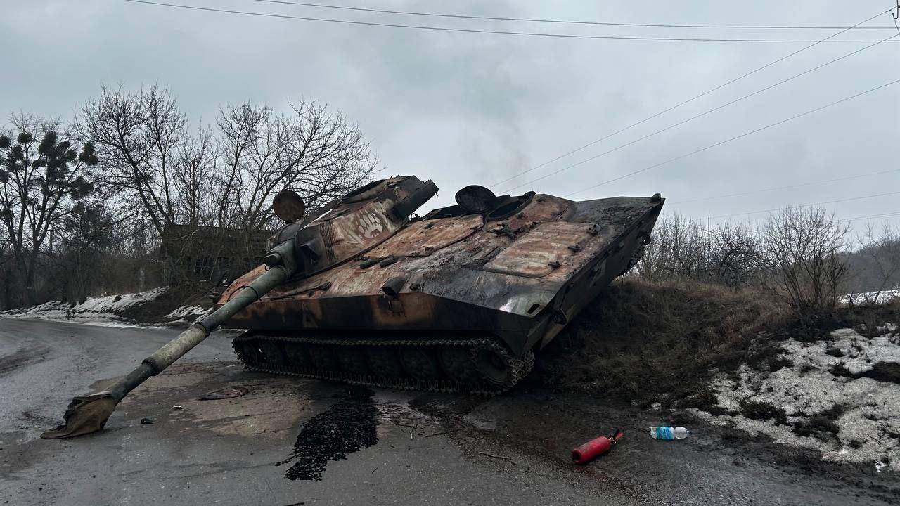 阿森纳足球
_向特朗普叫板阿森纳足球
，欧盟官员：乌克兰没失败，应限制俄罗斯军费和军队