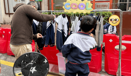 世界杯足球平台代理_有人晒出一张照片世界杯足球平台代理，家长集体崩溃：买了丢，丢了买，尴尬了