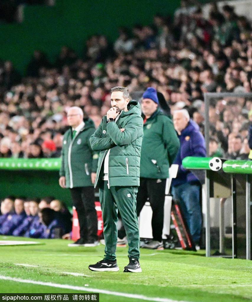 皇冠代理登3
_巴萨半场落后!拉菲尼亚缺阵打乱部署皇冠代理登3
,亚马尔进球被VAR判无效